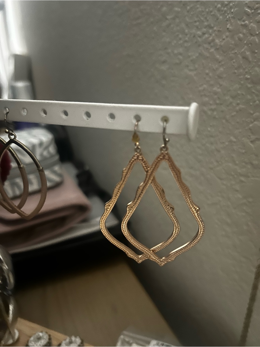 Kendra Scott Rose Gold Tone Dangle Teardrop Earrings